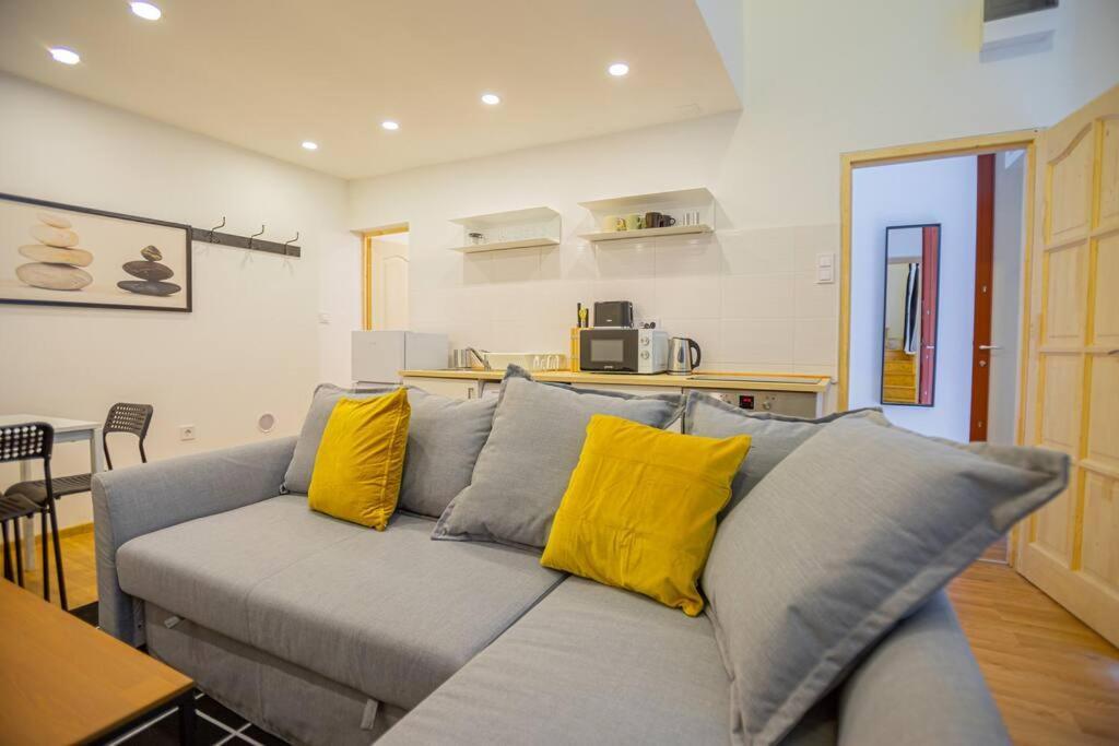 2 Bedroom Flat In The Dob Street, Venus บูดาเปสต์ ภายนอก รูปภาพ