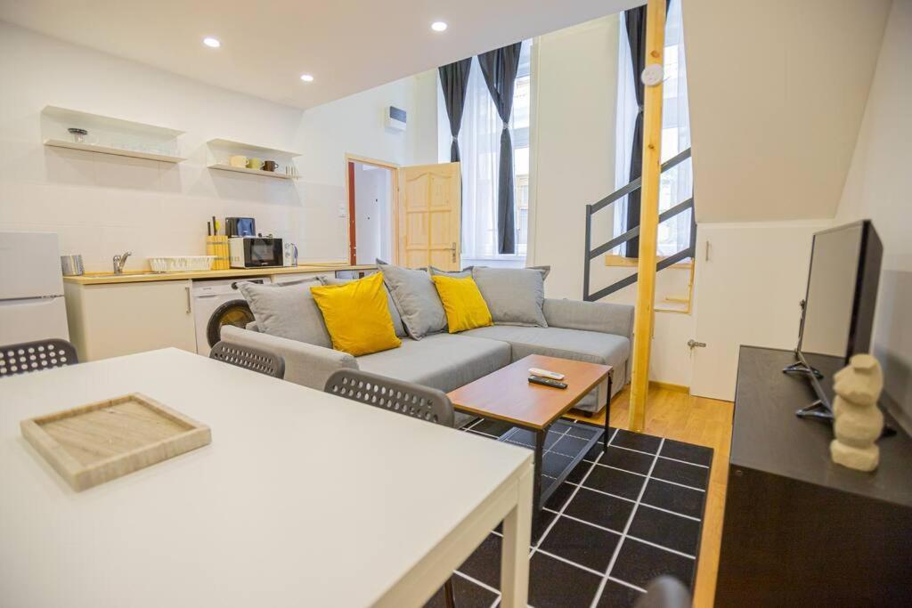 2 Bedroom Flat In The Dob Street, Venus บูดาเปสต์ ภายนอก รูปภาพ